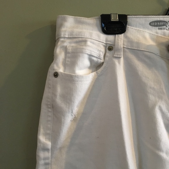 White Boyfriend Jeans - Picture 2 of 4